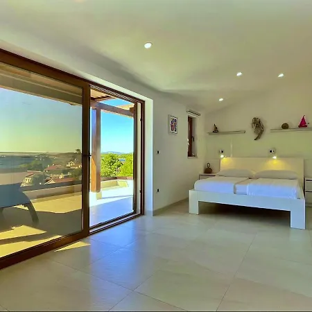 Casa Del Capitano * Ražanj