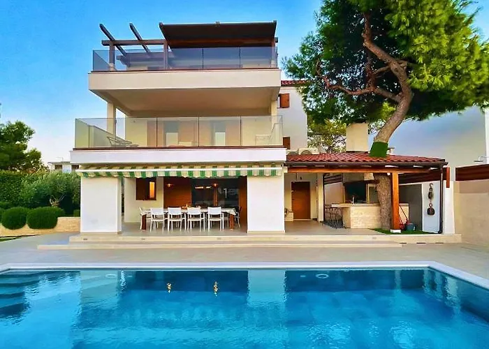 Casa Del Capitano Ražanj