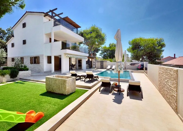 Casa Del Capitano Ražanj