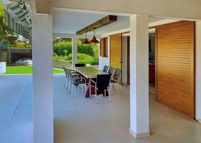 Casa Del Capitano ヴィラ Ražanj