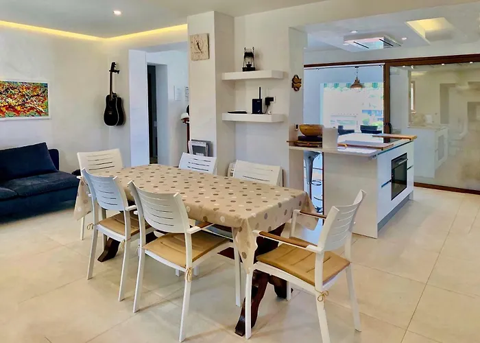 Casa Del Capitano ヴィラ Ražanj